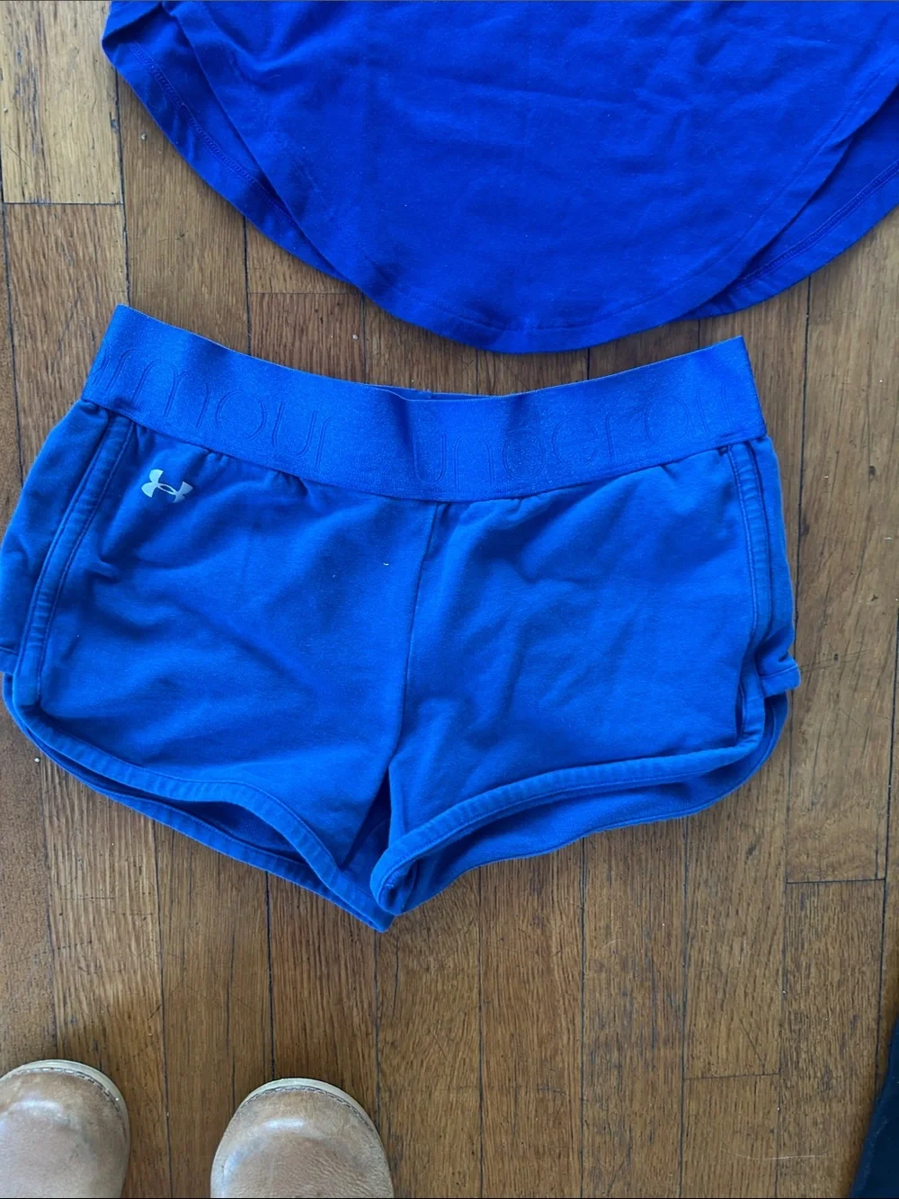 Under Armour Kids xs Royal Blue Long Sleeve Top with Blue Shorts & Black Leg lot